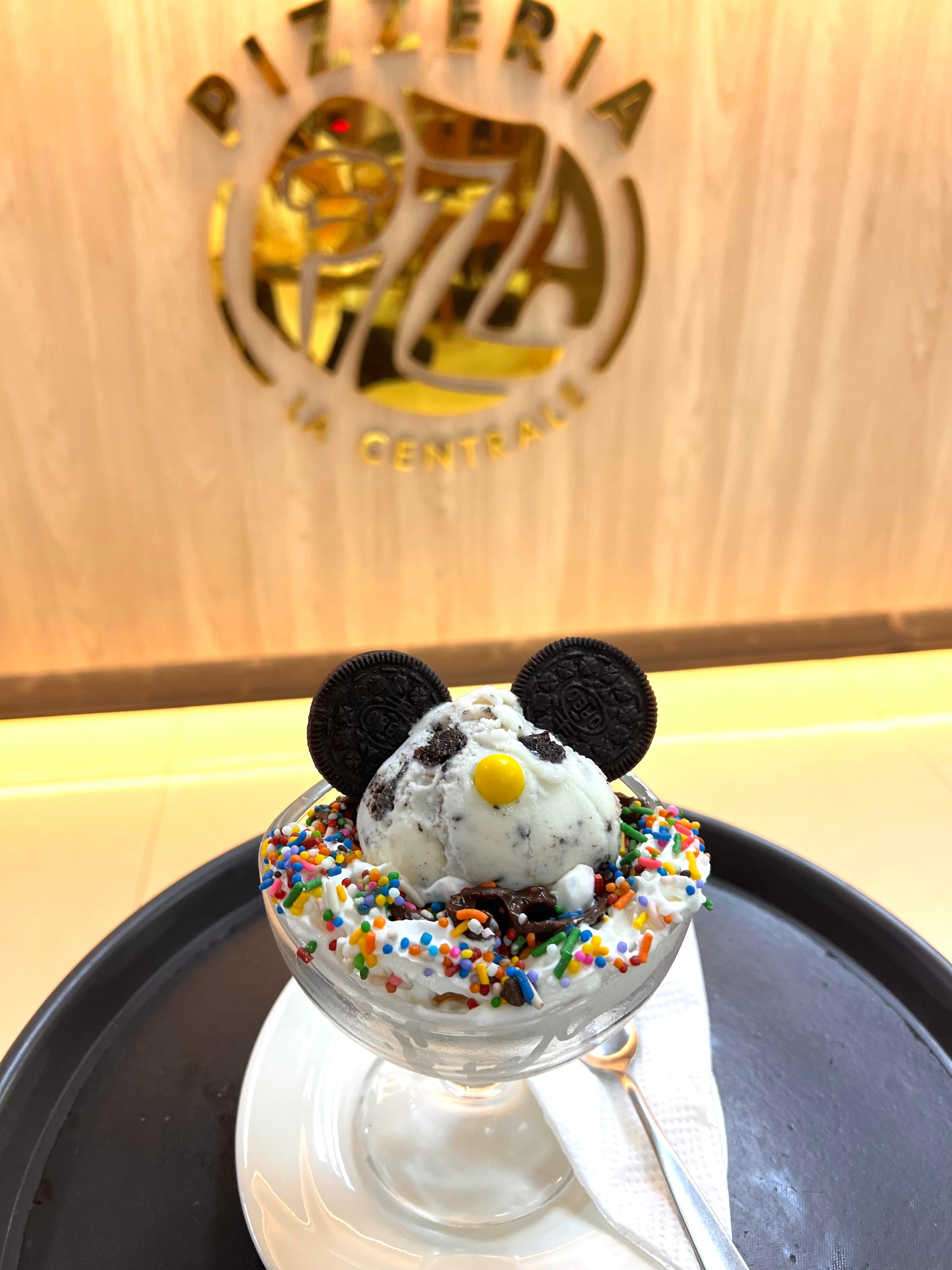 Helado creativo estilo Mickey con Oreo